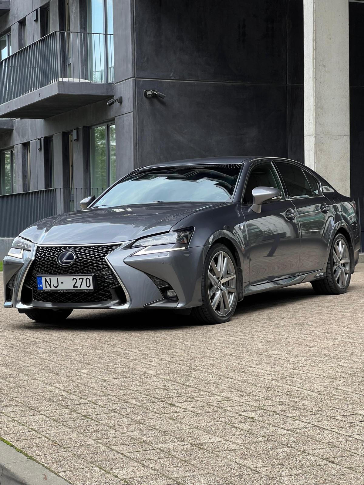 Lexus